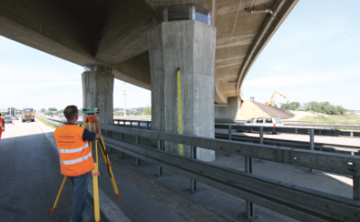 Autobahnbrücke